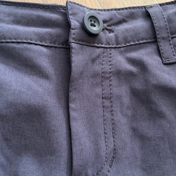 Boys size 8 Cat&Jack blue shorts - Picture 2 of 7